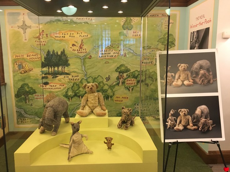 10-nypubliclibrary-toddlerstorytime-winnihthepooh