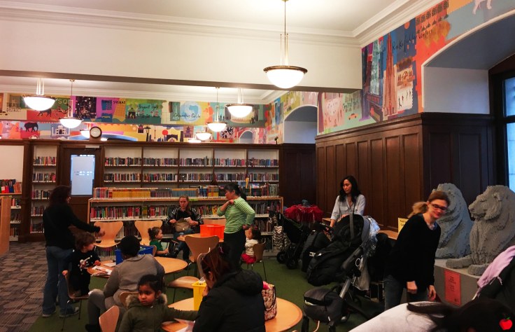 3-nypubliclibrary-toddlerstorytime-entree